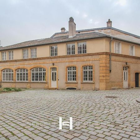 H-Bnb - Les Meubles Du 1 Bed & Breakfast Metz Bagian luar foto