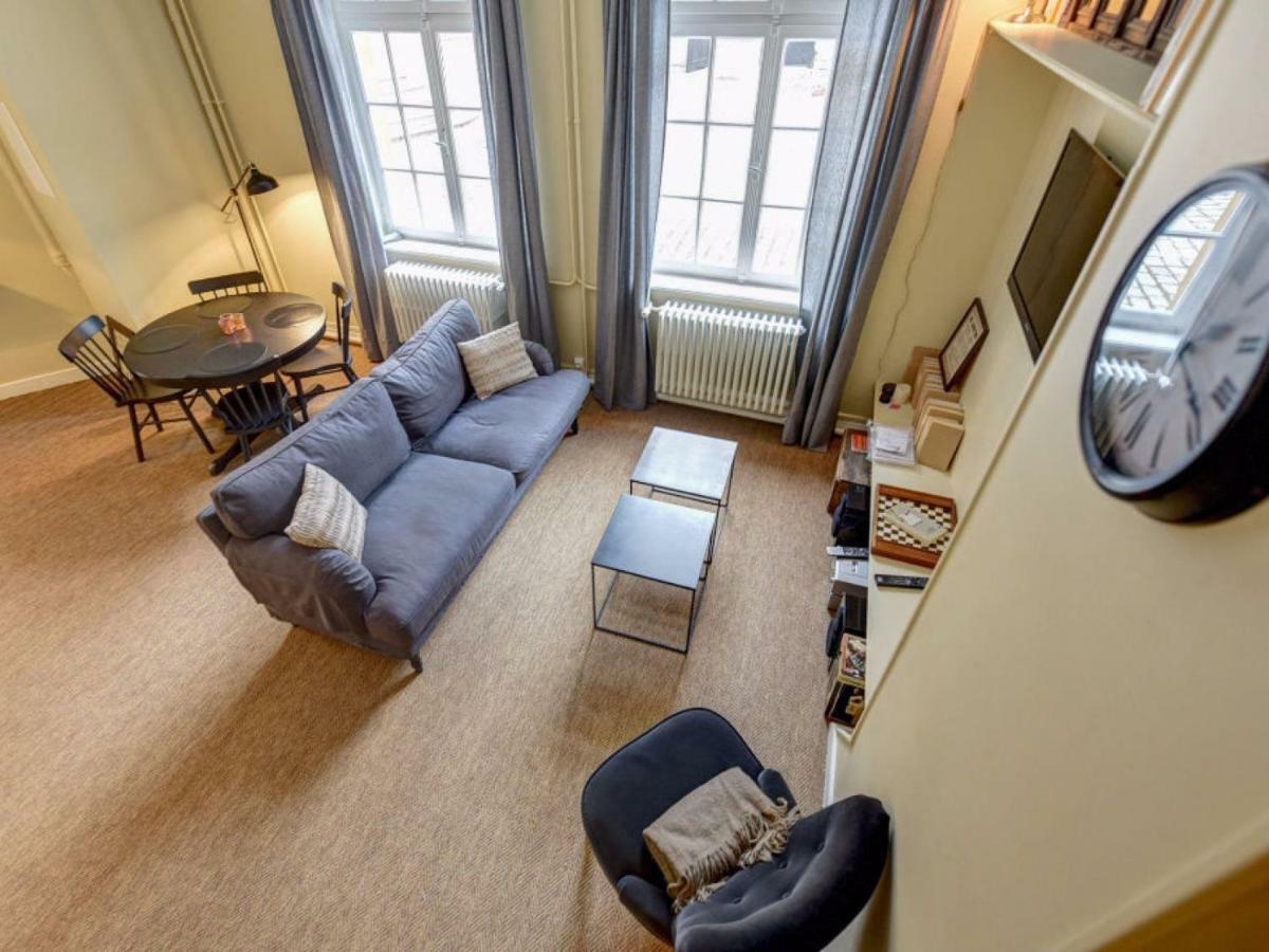 H-Bnb - Les Meubles Du 1 Bed & Breakfast Metz Ruang foto